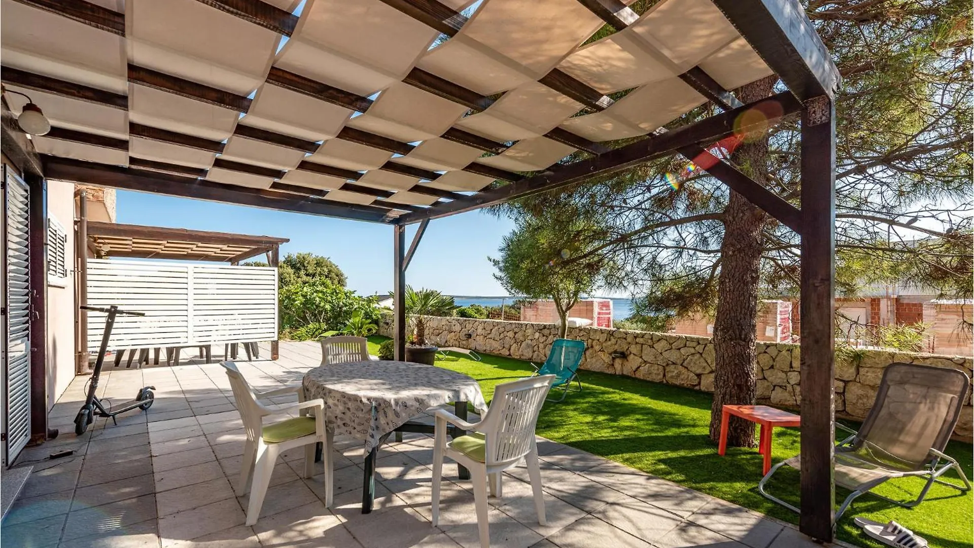 Nice Apartment In Mandre With Wifi