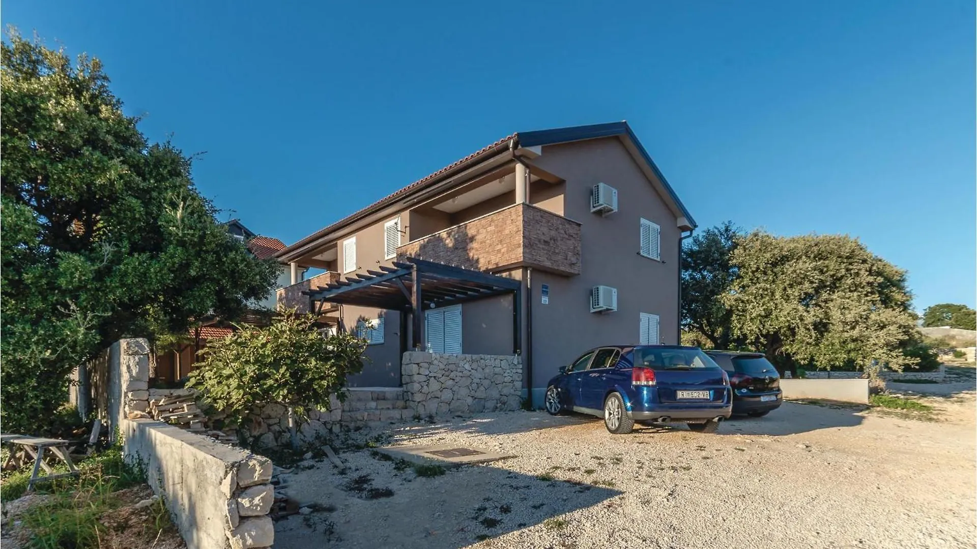 Nice Apartment In Mandre With Wifi